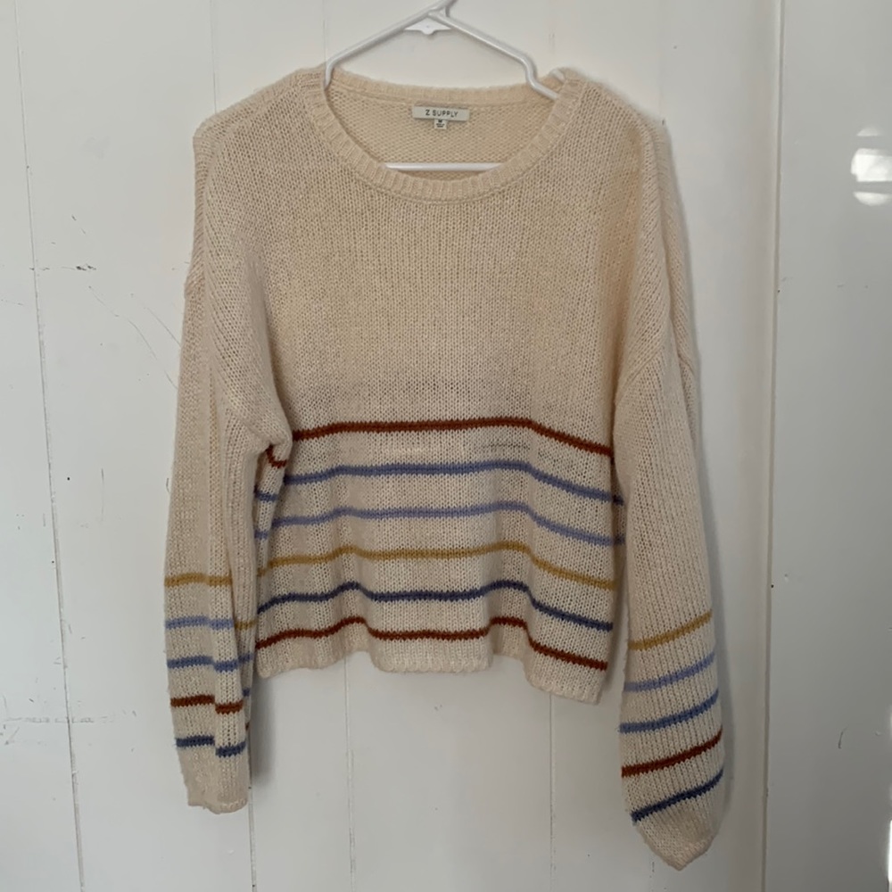 Lightweight cropped sweater